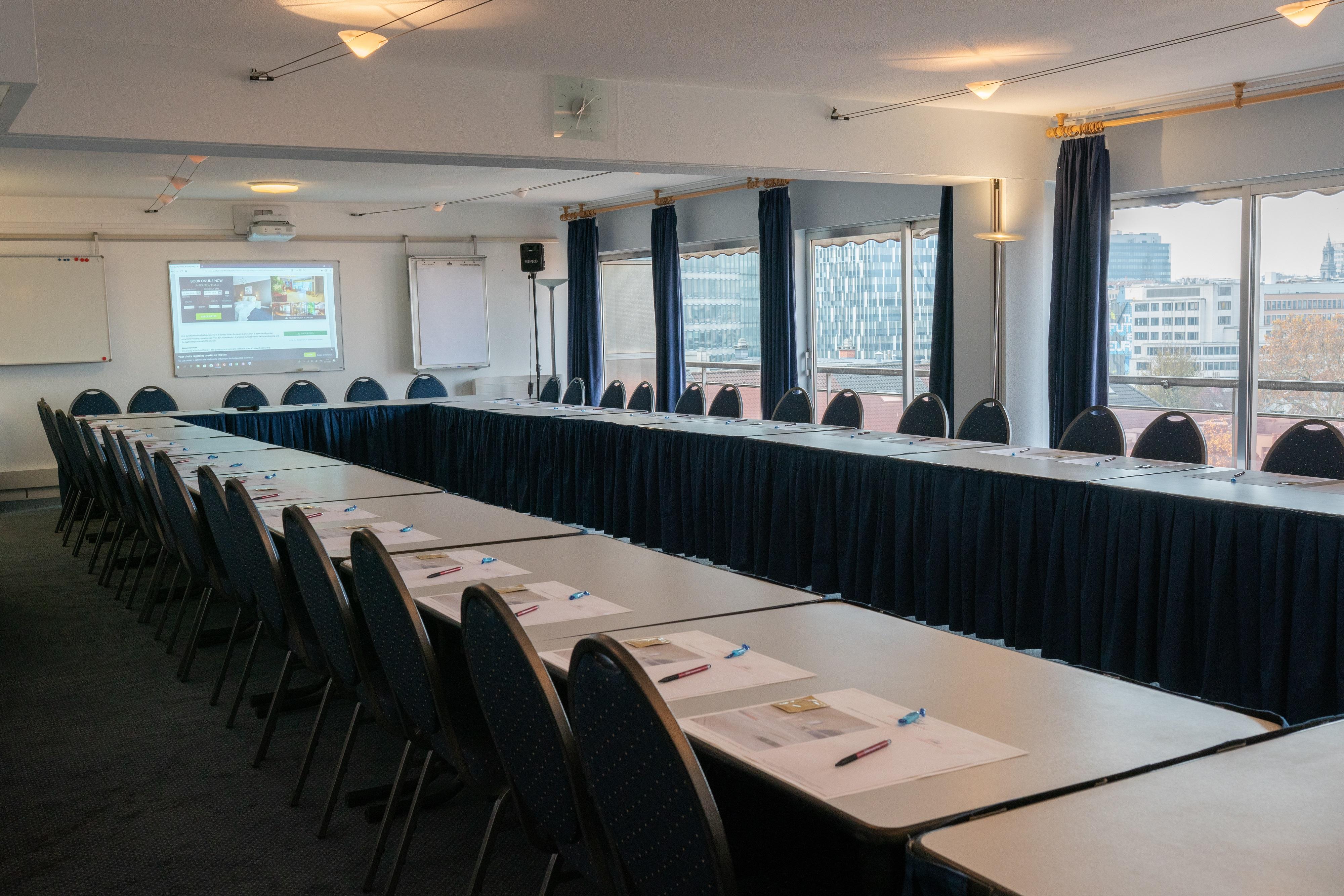 First Euroflat Hotel Bryssel Exteriör bild